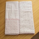 Fralda P/bebe Quadriculada Baby Joy Classicos Estampada/lisa C/vira e Bainha 65cmx67cm PCT c/02un //flechas Rosa 32103611 Baby Joy Rosa 2