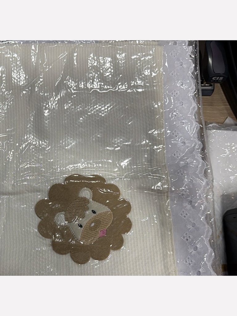 Manta Bordada Inglesa Leão 75x75cm Balu Baby 03MBIRLEAO