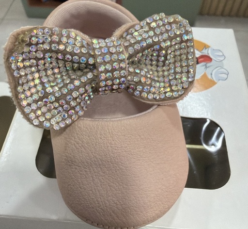Sapatilha de Bebê Klin com Laço de Strass para Menina